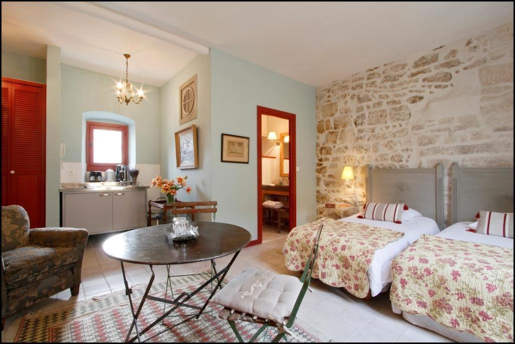 Apartamento Le Trente Trois Uzès Exterior foto