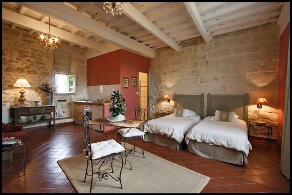 Apartamento Le Trente Trois Uzès Exterior foto