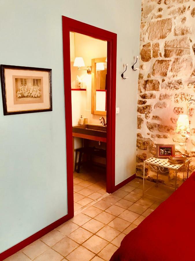 Apartamento Le Trente Trois Uzès Exterior foto